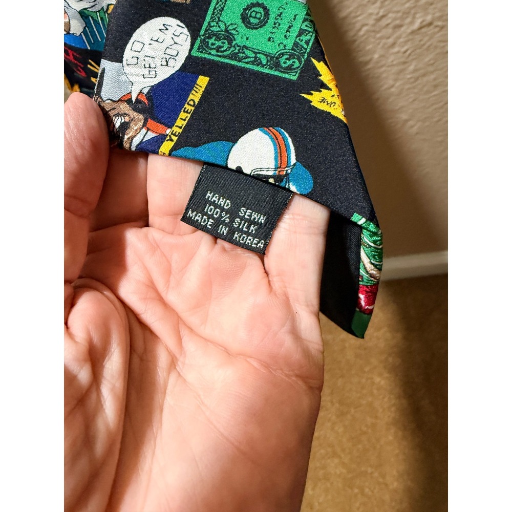 Nicole Miller 1993 Football Silk Mens Tie Vintage Rare Athletic 90's Super Bowl - Picture 3 of 8